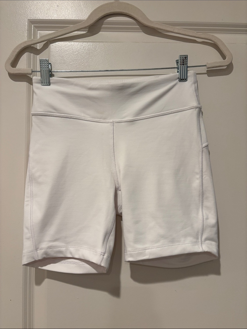 Outdoor Voices White Women’s Bike Shorts
